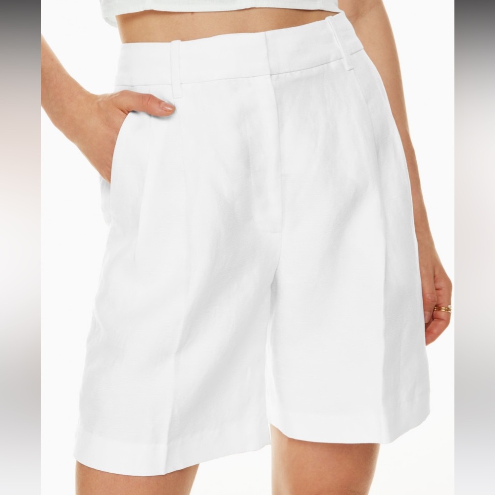 Aritzia Women's Shorts